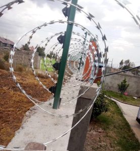 Galvanized security Razor wire for walltop physical security in Kenya